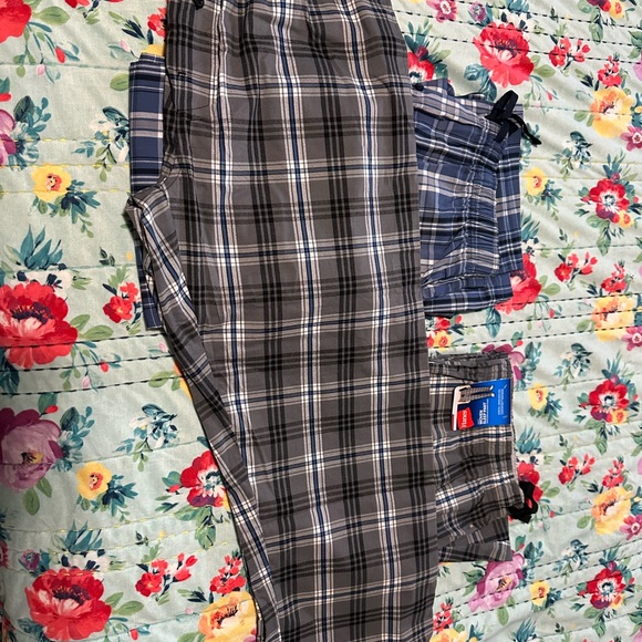 4 Pair Men’s Sleep Pants - Picture 4 of 4